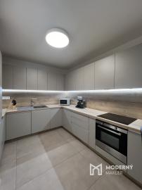 Na predaj investičná novostavba 3 izb bytu v centre mesta Pezinok.