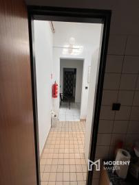 Budova na predaj, pri Rozkvete, 73m2 zastavaná plocha