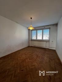 Na predaj 3izb byt s garážou a záhradou v Novom M. nad Váhom