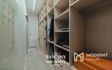 Predaj vkusnej elegancie 4izb bytu s terasou v Trenčíne.