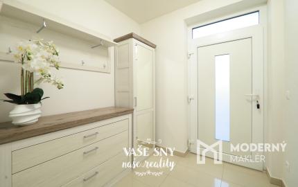 Na predaj vkusne zariadená novostavba v Trenčíne - Zamarovce