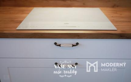 Na predaj vkusne zariadená novostavba v Trenčíne - Zamarovce