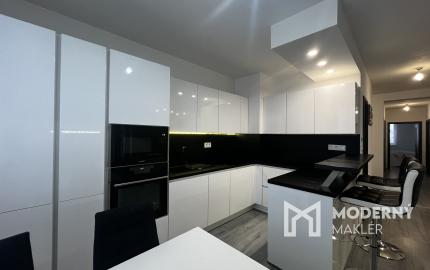 Na predaj priestranný 3-izbový byt v Trenčíne