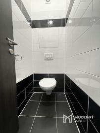 Na predaj priestranný 3-izbový byt v Trenčíne