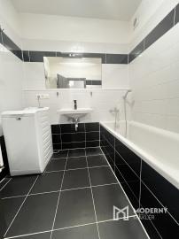 Na predaj priestranný 3-izbový byt v Trenčíne