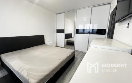 Na predaj priestranný 3-izbový byt v Trenčíne