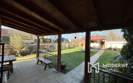 Moderný 2-podlažný rodinný dom s investičným potenciálom