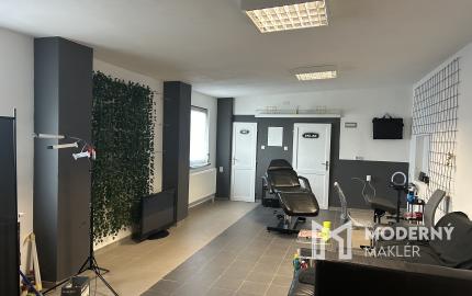 Moderný 2-podlažný rodinný dom s investičným potenciálom