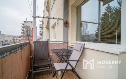 Na predaj kompletne zariadený 3-izbový byt v Trenčíne