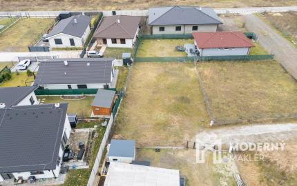 Na predaj pozemok vhodný na výstavbu rodinnému domu v Zohore