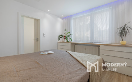 Na predaj 4-izbový byt s bytovou jednotkou v Bernolákove