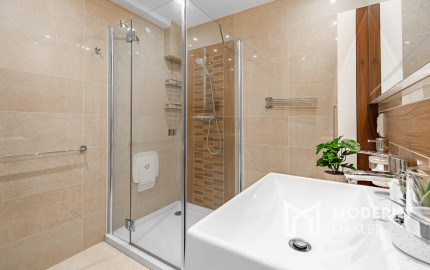 Na predaj 4-izbový byt s bytovou jednotkou v Bernolákove