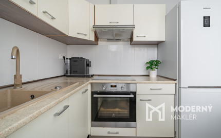 Na predaj 4-izbový byt s bytovou jednotkou v Bernolákove