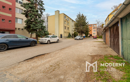 Na predaj 4-izbový byt s bytovou jednotkou v Bernolákove