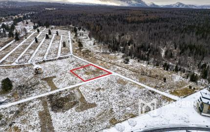 Na predaj rozľahlý pozemok v lokalite Rozprávkovo – Tatranská Lomnica
