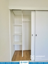 Na prenájom klimatizovaný administratívny priestor o výmere 54m2 v Stupave – AB28-29