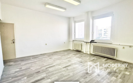 Na prenájom administratívny priestor o výmere 23,8m2 v Stupave – AB17