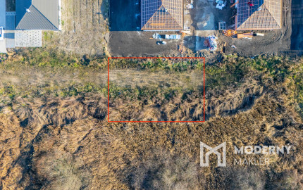 Na predaj rovinaté pozemky vhodné na výstavbu rodinných domov obci Malé Leváre