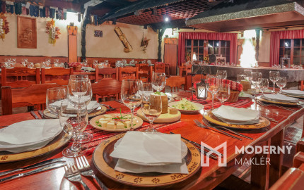 Na predaj jedinečná Zbojnícka koliba s bohatou históriou v Starej Lesnej