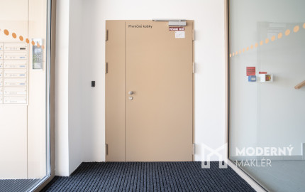 Na predaj svetlý 1,5-izbový byt v NADŠTANDARDE v lukratívnej lokalite BORY