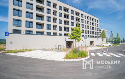 Na predaj svetlý 1,5-izbový byt v NADŠTANDARDE v lukratívnej lokalite BORY