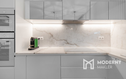 Na predaj štýlová 3-izbová časť dvojdomu v pokojnej časti obce Rovinka