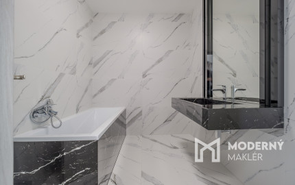 Na predaj 3-izbový byt v ŠTANDARDE so slnečnou terasou kúsok od Prešova