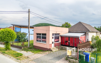 Na predaj rozľahlý pozemok s rodinným domom vo Veľkom Šariši