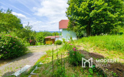 Na predaj rekreačná chata v jedinečnom prostredí Malých Karpát v Sološnici