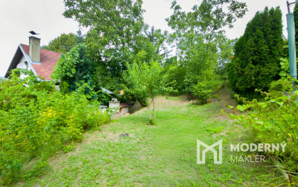 Na predaj rekreačná chata v jedinečnom prostredí Malých Karpát v Sološnici