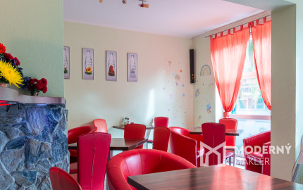 Na predaj gastroprevádzka s vonkajšou terasou v Karlovej Vsi