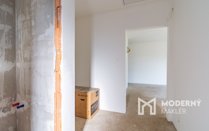 Na predaj jedinečný 4-izbový rodinný dom s terasou v Hrnčiarovciach nad Parnou