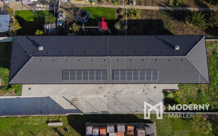 Na predaj jedinečný 4-izbový rodinný dom s terasou v Hrnčiarovciach nad Parnou