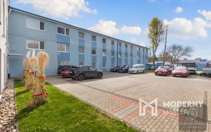 PREVÁDZKOVO - UBYTOVACIA BUDOVA KTORÁ GENERUJE ZAUJÍMAVÉ ZISKY