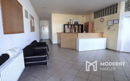 REZERVOVANÉ: Na prenájom administratívny priestor o výmere 39 m2 v Stupave – 103