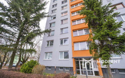 REZERVOVANÉ: Na predaj slnečný 4-izbový byt na Námestí Kráľovnej pokoja v Prešove