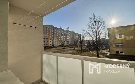 Na predaj 4-izbový byt s loggiou v centre mesta Snina