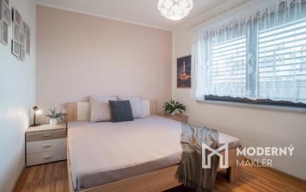 REZERVOVANÉ - Na predaj klimatizovaný 4-izbový rodinný dom s garážou a možnosťou prerobenia na 5-izbový v Senci