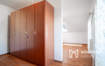 REZERVOVANÉ - Na predaj klimatizovaný 4-izbový rodinný dom s garážou a možnosťou prerobenia na 5-izbový v Senci