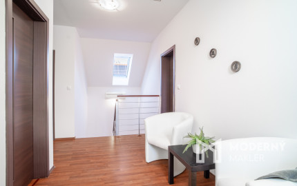 REZERVOVANÉ - Na predaj klimatizovaný 4-izbový rodinný dom s garážou a možnosťou prerobenia na 5-izbový v Senci