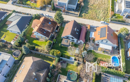 REZERVOVANÉ - Na predaj klimatizovaný 4-izbový rodinný dom s garážou a možnosťou prerobenia na 5-izbový v Senci