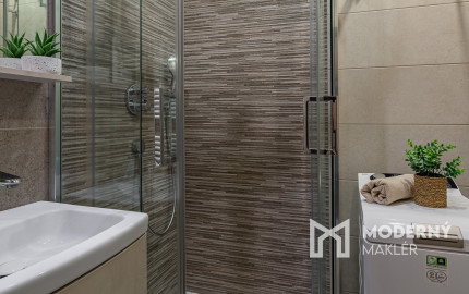 REZERVOVANÉ: Na predaj zrekonštruovaný 3-izbový byt vo vyhľadávanej časti Podunajských Biskupíc