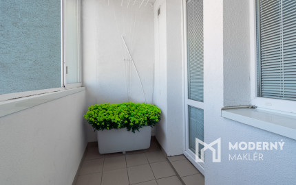 REZERVOVANÉ: Na predaj zrekonštruovaný 3-izbový byt vo vyhľadávanej časti Podunajských Biskupíc