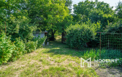 Na predaj rekreačný pozemok so záhradnou chatou v Stupave