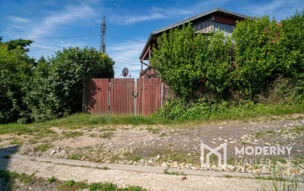 Na predaj rekreačný pozemok so záhradnou chatou v Stupave