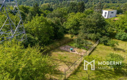 Na predaj rekreačný pozemok so záhradnou chatou v Stupave