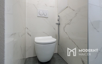 Na prenájom priestranný, moderný 2-izbový byt na Riazanskej ulici v Bratislave