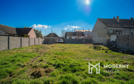 Na predaj rovinatý pozemok na výstavbu v Piešťanoch