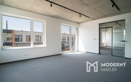 Na predaj 3-podlažná polyfunkcia na Zavarskej ulici v Trnave