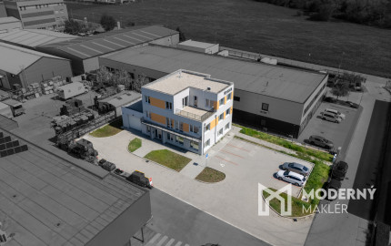 Na predaj 3-podlažná polyfunkcia na Zavarskej ulici v Trnave